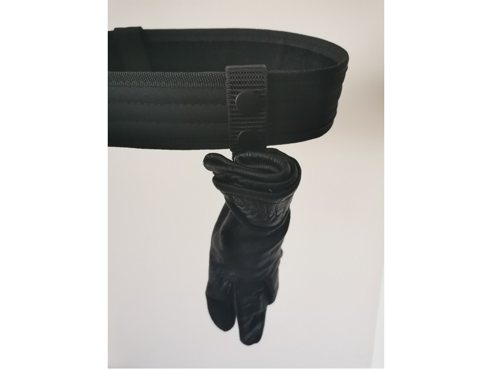 Bungee search gloves holder
