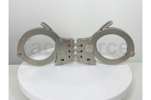 Aluminum Oversized Hinged Handcuffs TCH 930